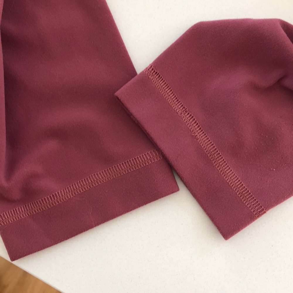 💢SOLD💢Align Pant, Misty Merlot 25” - Picture 7 of 8